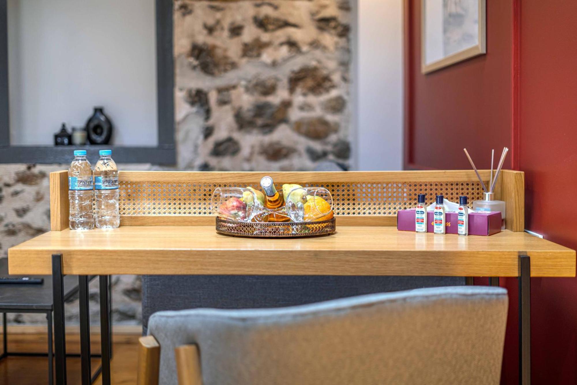 Belle Athenes - Luxury Rooms At Monastiraki Railway Station מראה חיצוני תמונה