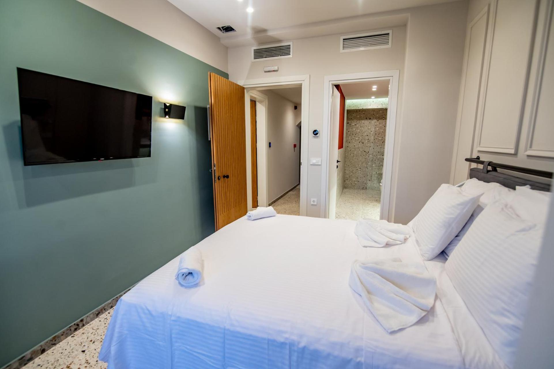 Belle Athenes - Luxury Rooms At Monastiraki Railway Station מראה חיצוני תמונה