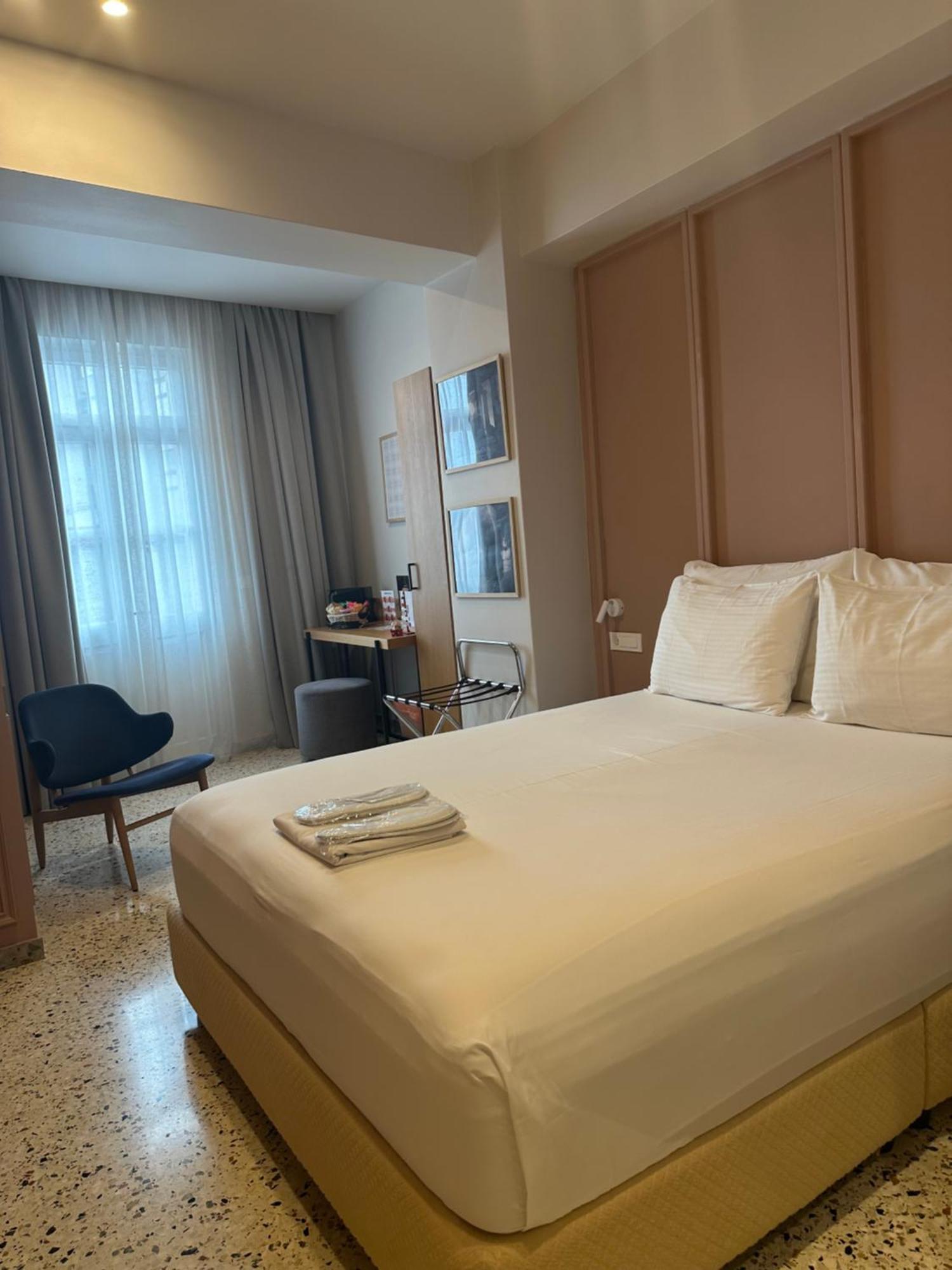 Belle Athenes - Luxury Rooms At Monastiraki Railway Station מראה חיצוני תמונה
